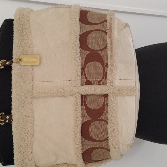 Coach Sherpa Shoulder Bag C Logo  Leather Y2K - Picture 4 of 15